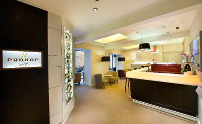 Foto Three Crowns Hotel